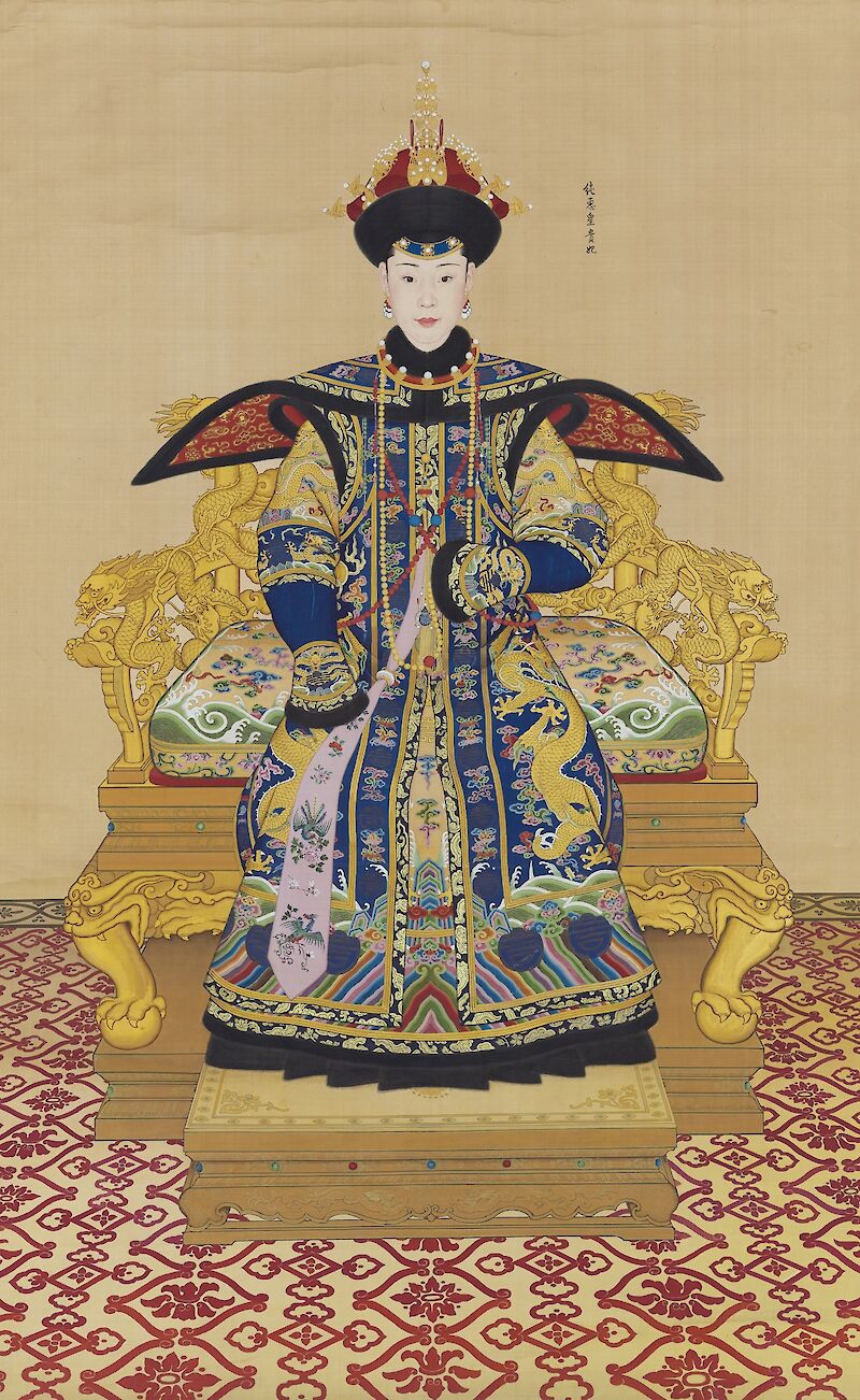 Portrait of Consort Chunhui scale comparison