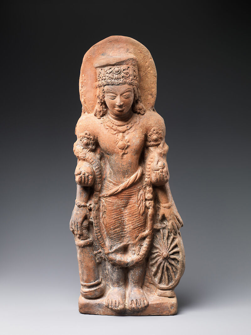 Standing Four-Armed Vishnu scale comparison