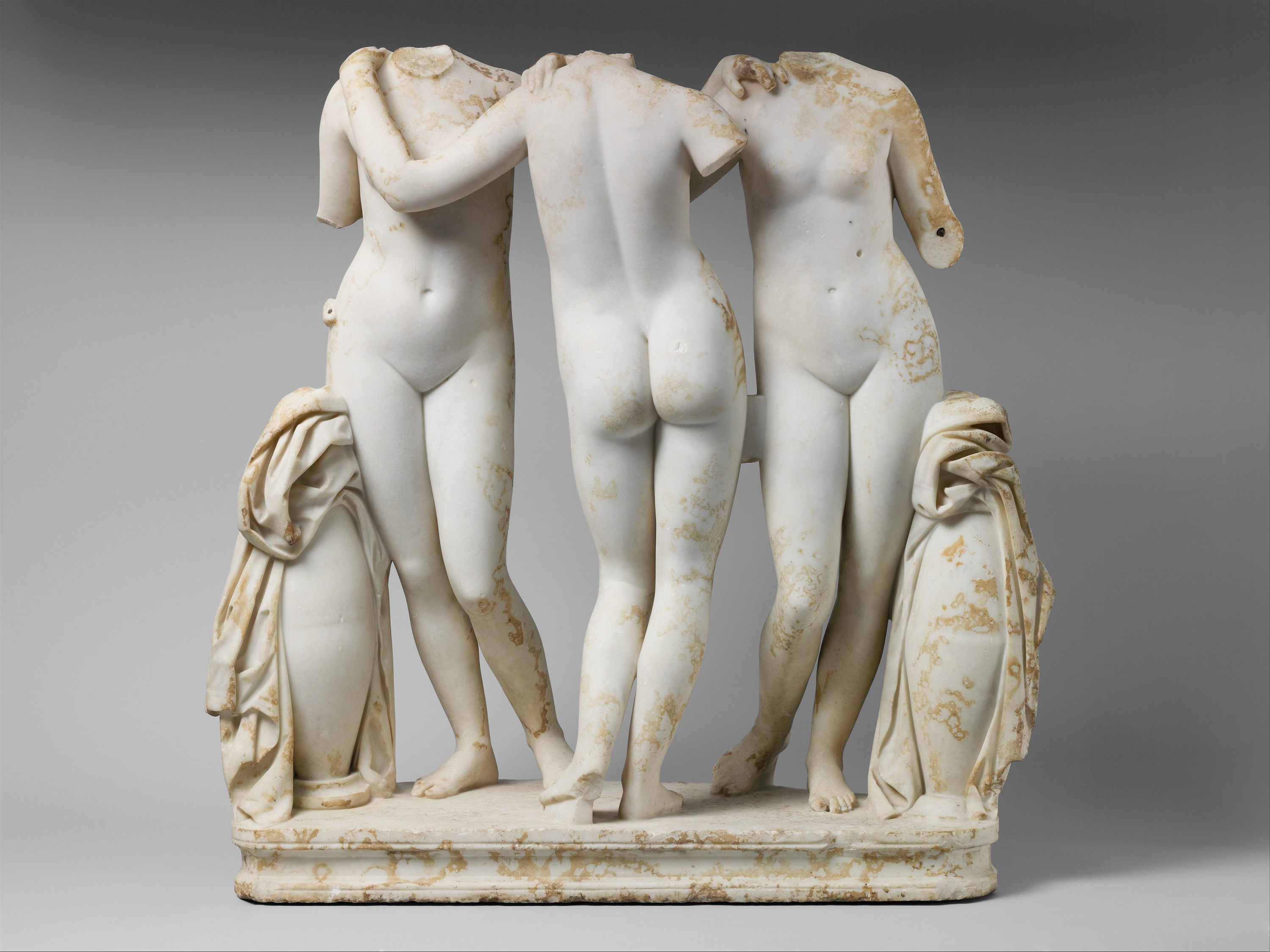 The Three Graces, zoomed in