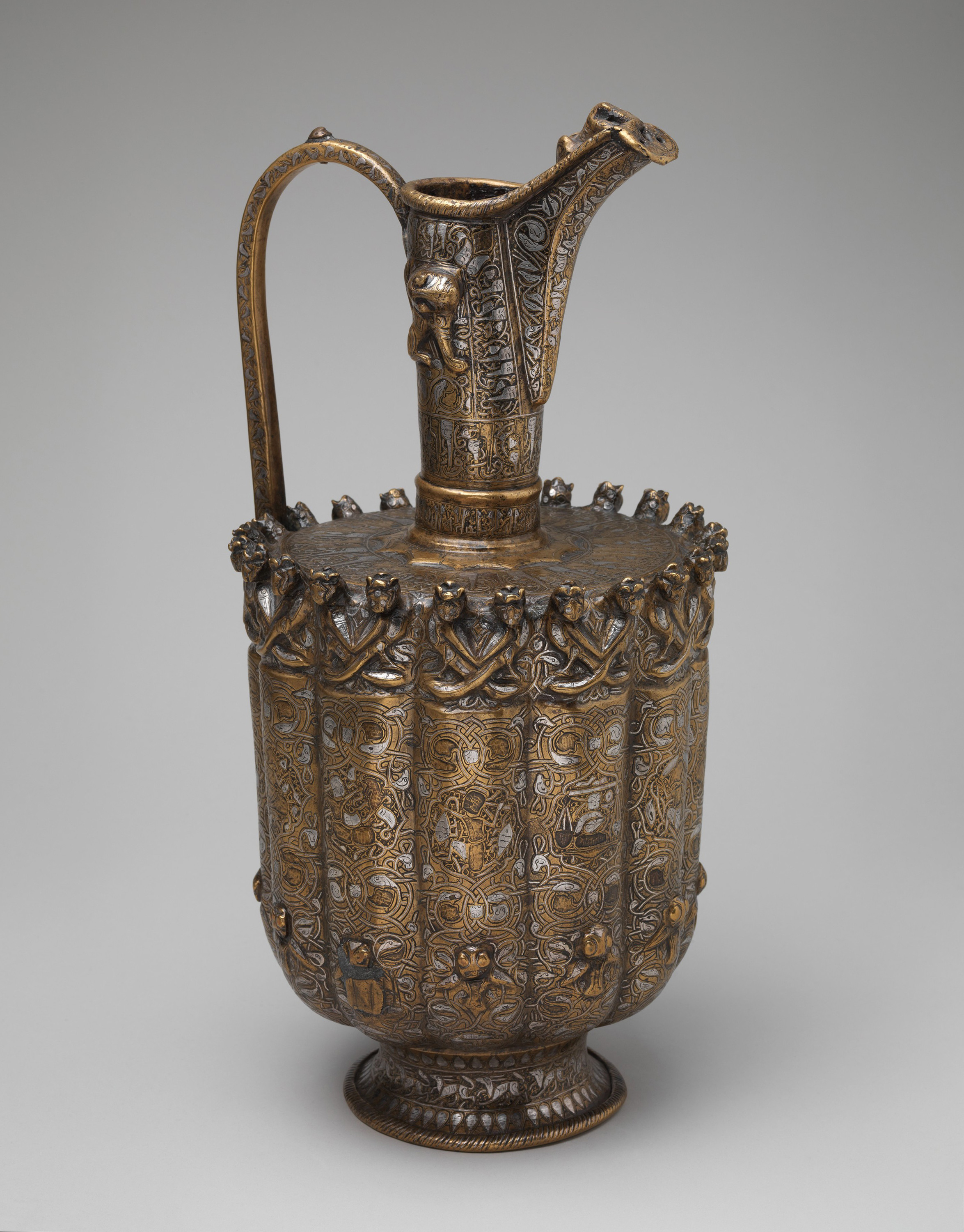 Zodiac Ewer, zoomed in