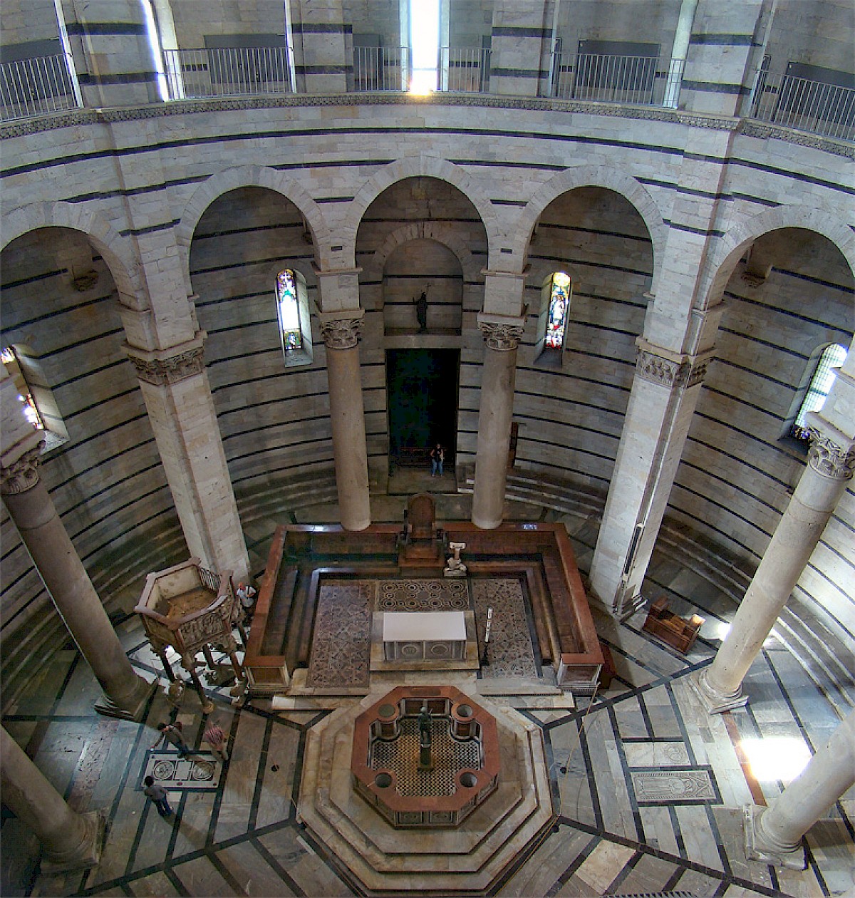 Pisa Baptistry, additional view