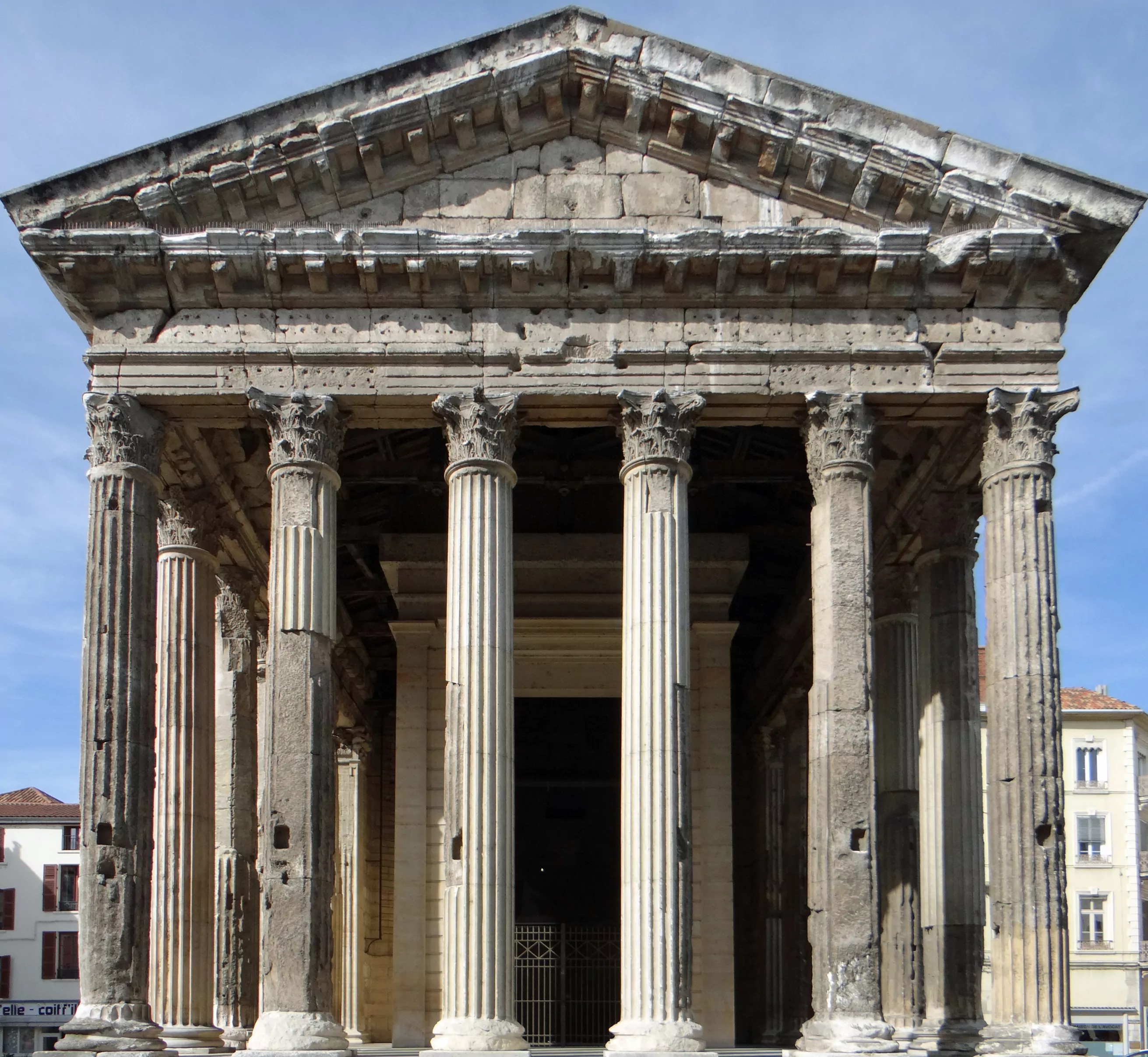 Temple d'Auguste et de Livie, Ancient Rome