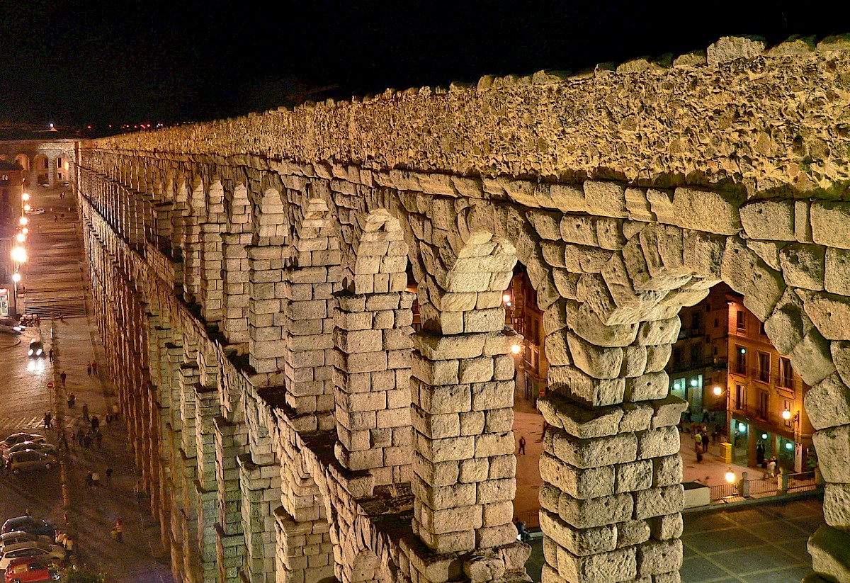 Aqueduct of Segovia, additional view