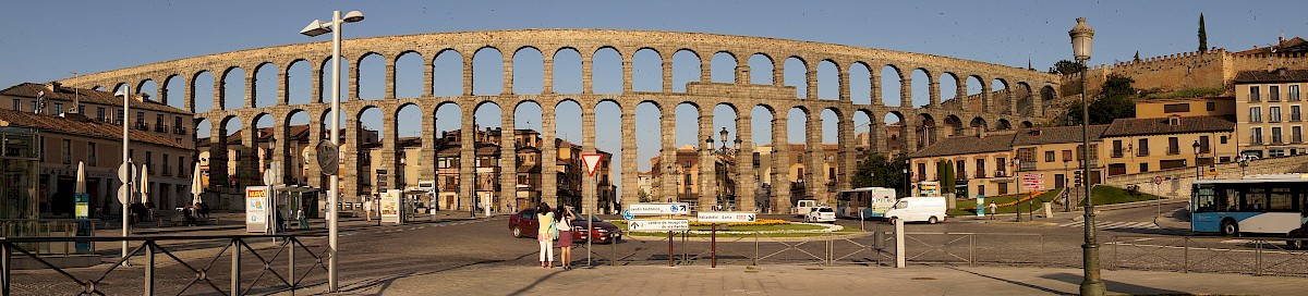 Aqueduct of Segovia, additional view