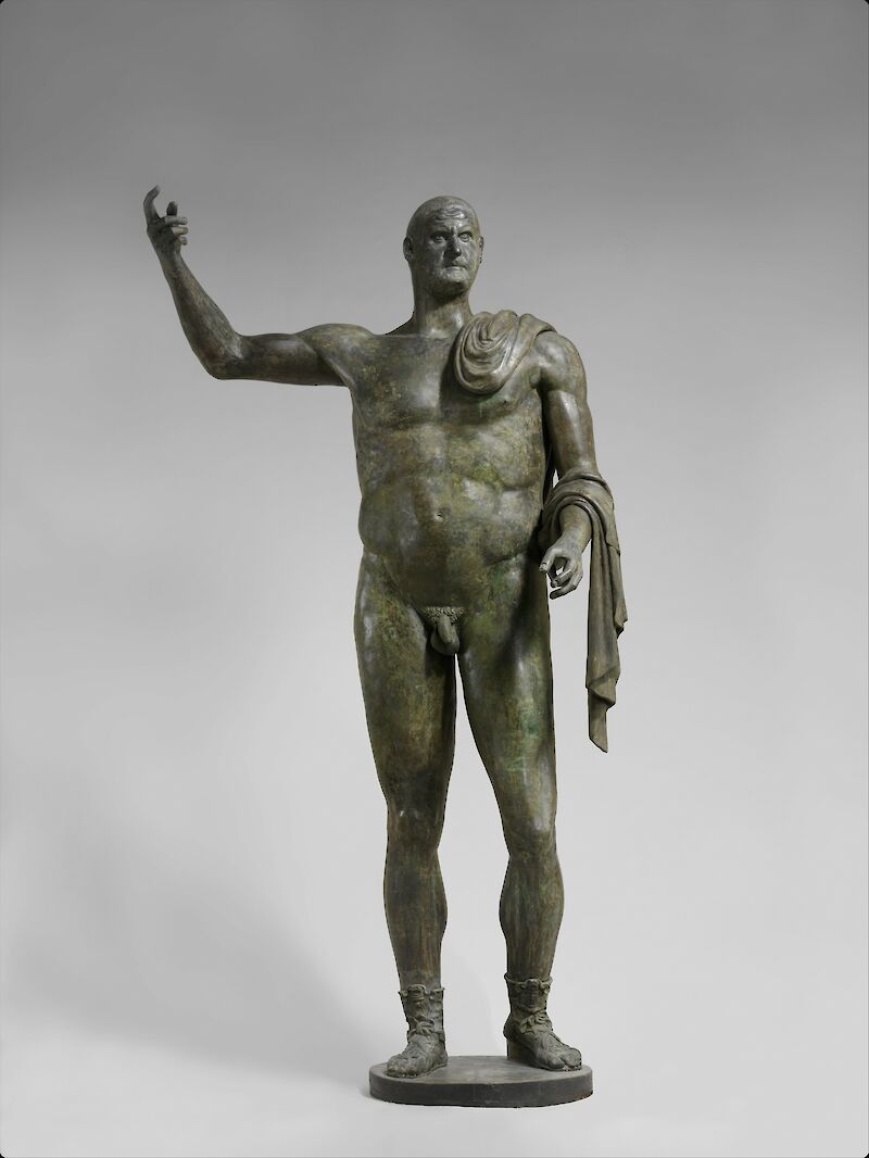 Bronze Statue of the emperor Trebonianus Gallus scale comparison