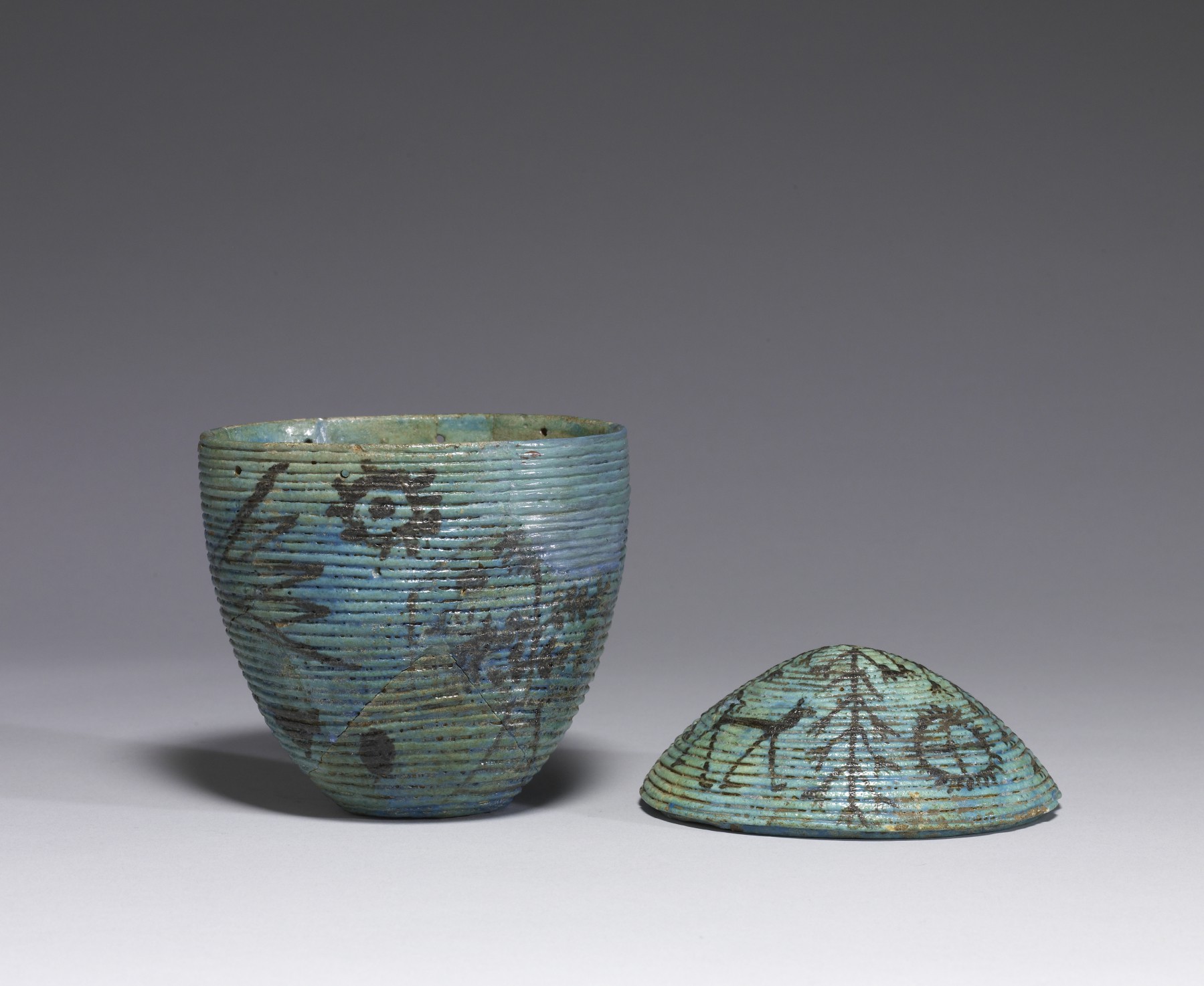 Egyptian Vessel, zoomed in