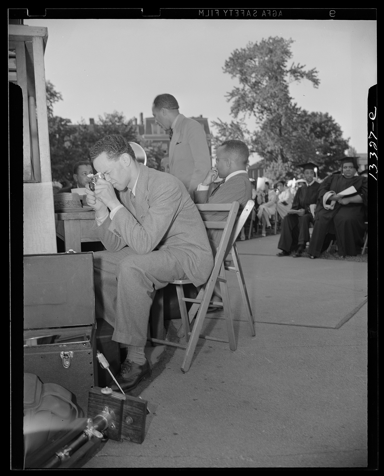 Photographers from the Negro press, zoomed in