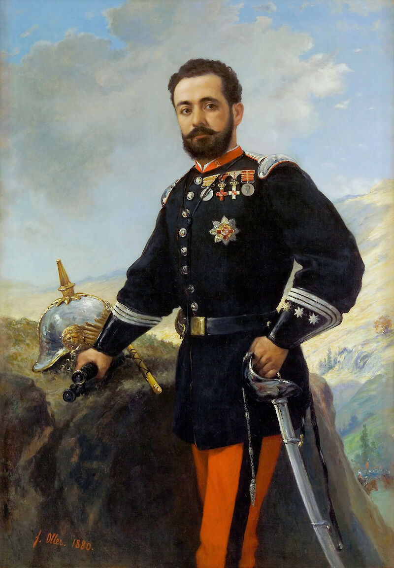 Colonel Francisco Enrique Contreras scale comparison