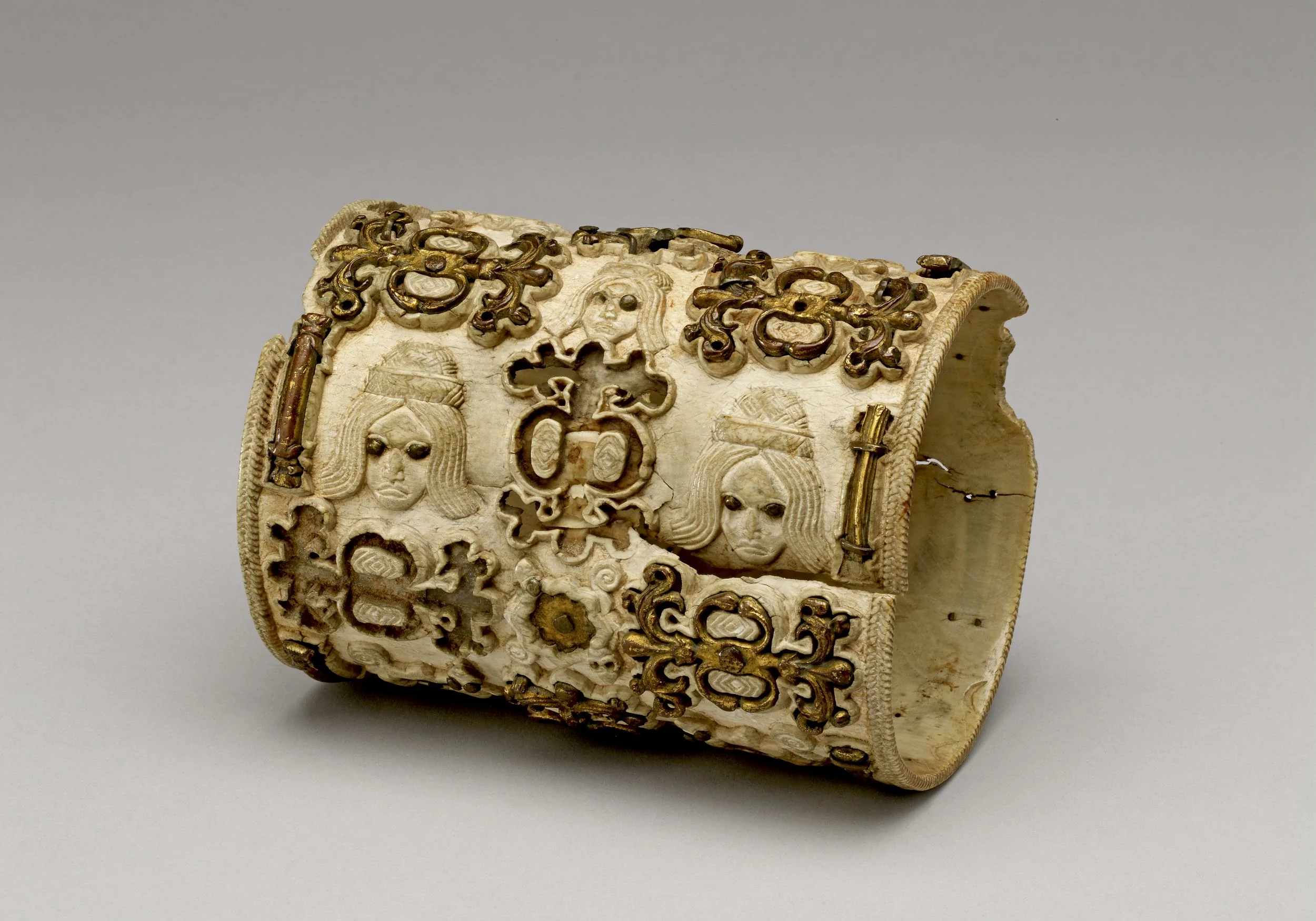 Inlaid ivory armlet, Kingdom of Benin