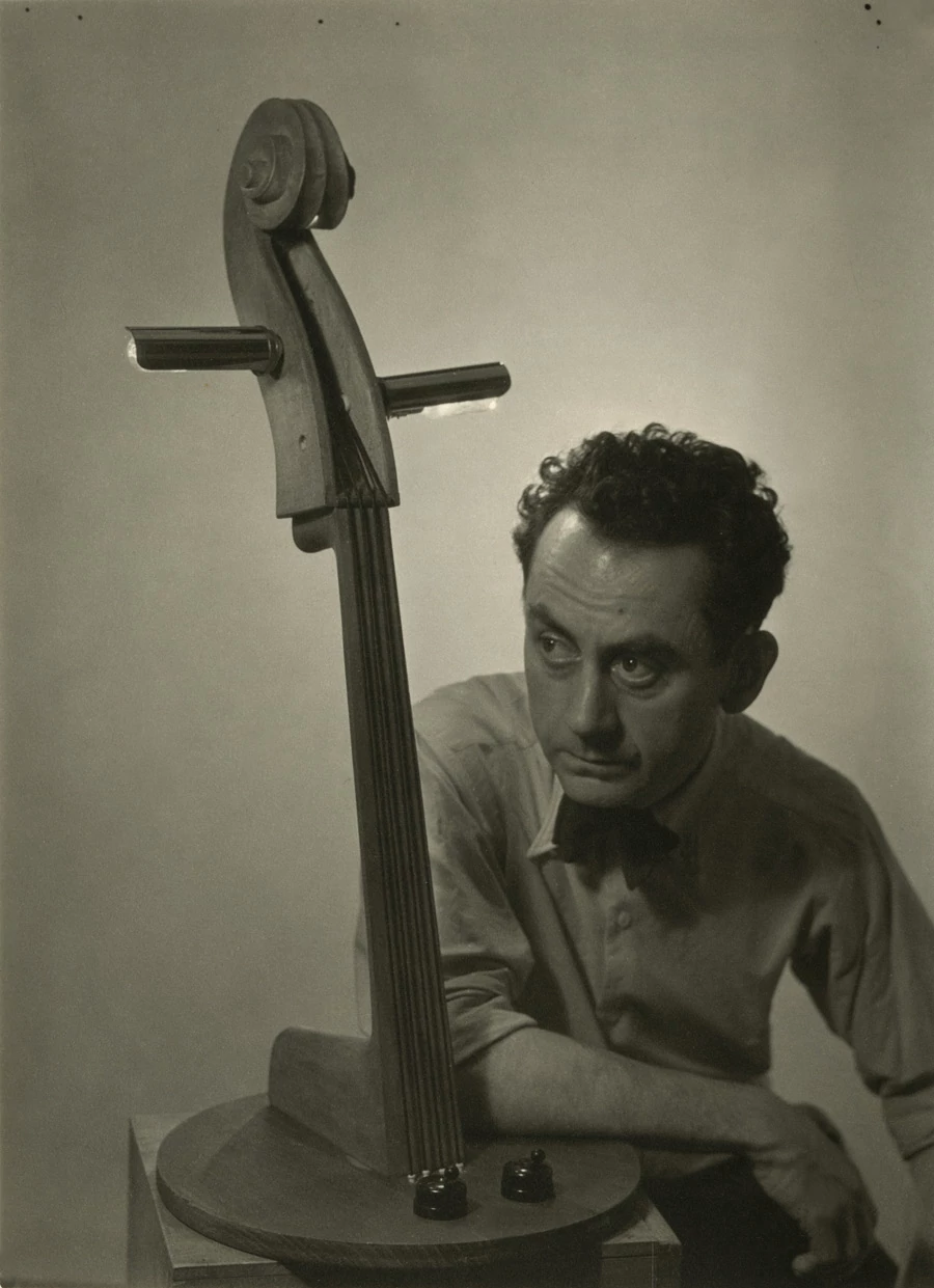 Self Portrait with the Lamp, Man Ray