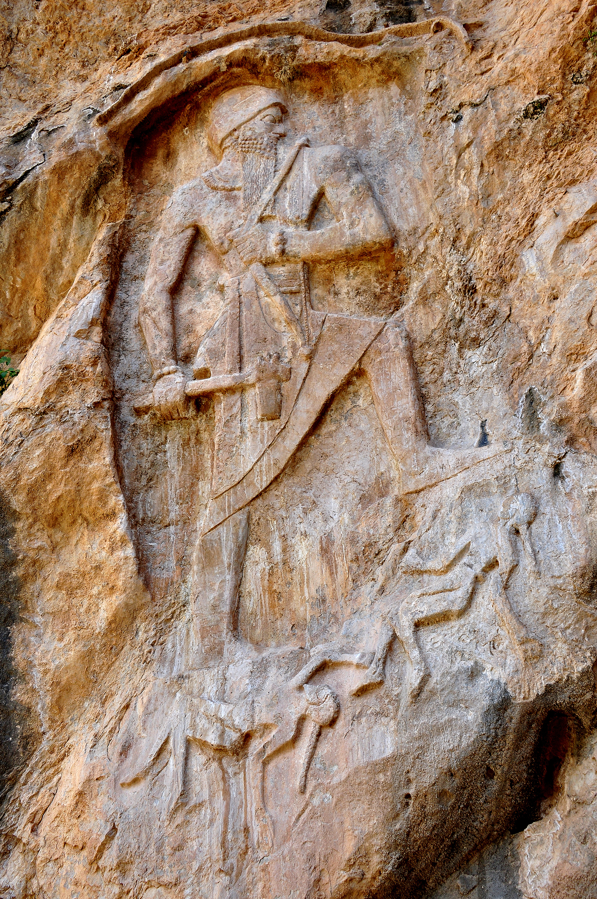 Naram-Sin Rock Relief at Darband-iGawr, zoomed in